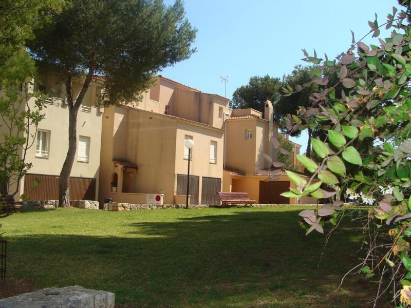 Peñíscola Apartamentos Residencial Edison מראה חיצוני תמונה